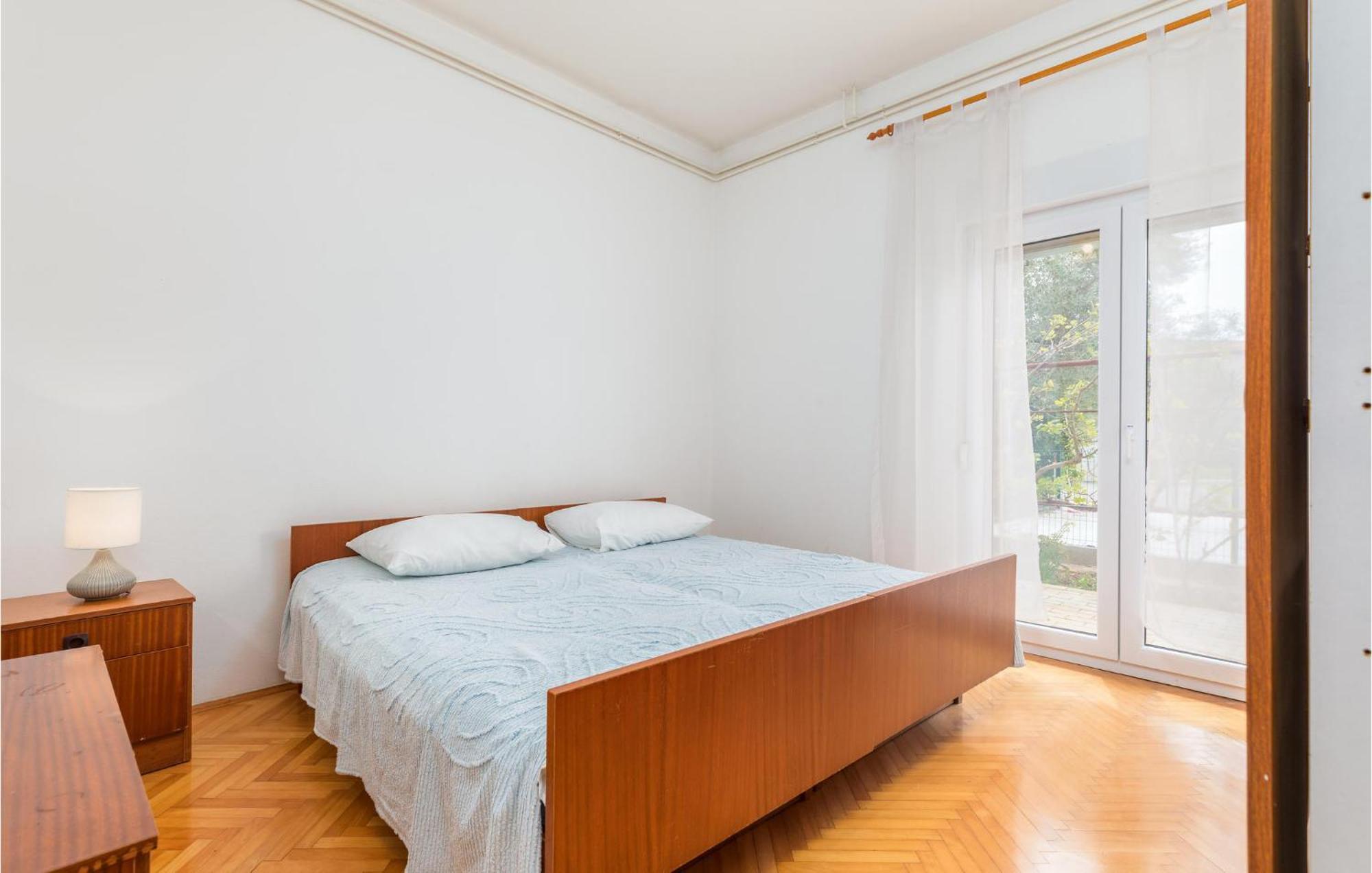 Lovely Apartment In Fazana With Kitchen Eksteriør bilde